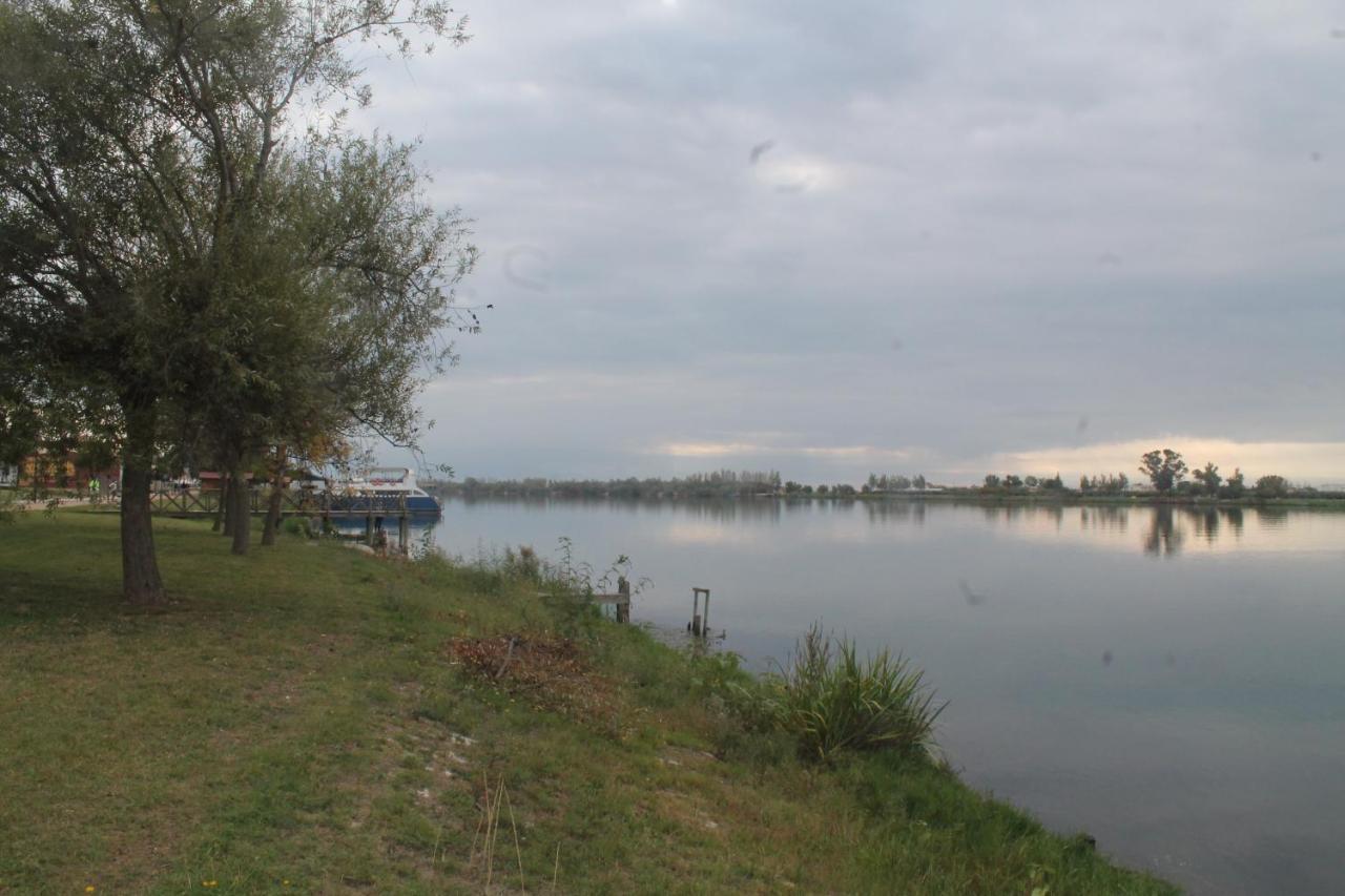 Willa Casa Linda Deltebre Zewnętrze zdjęcie